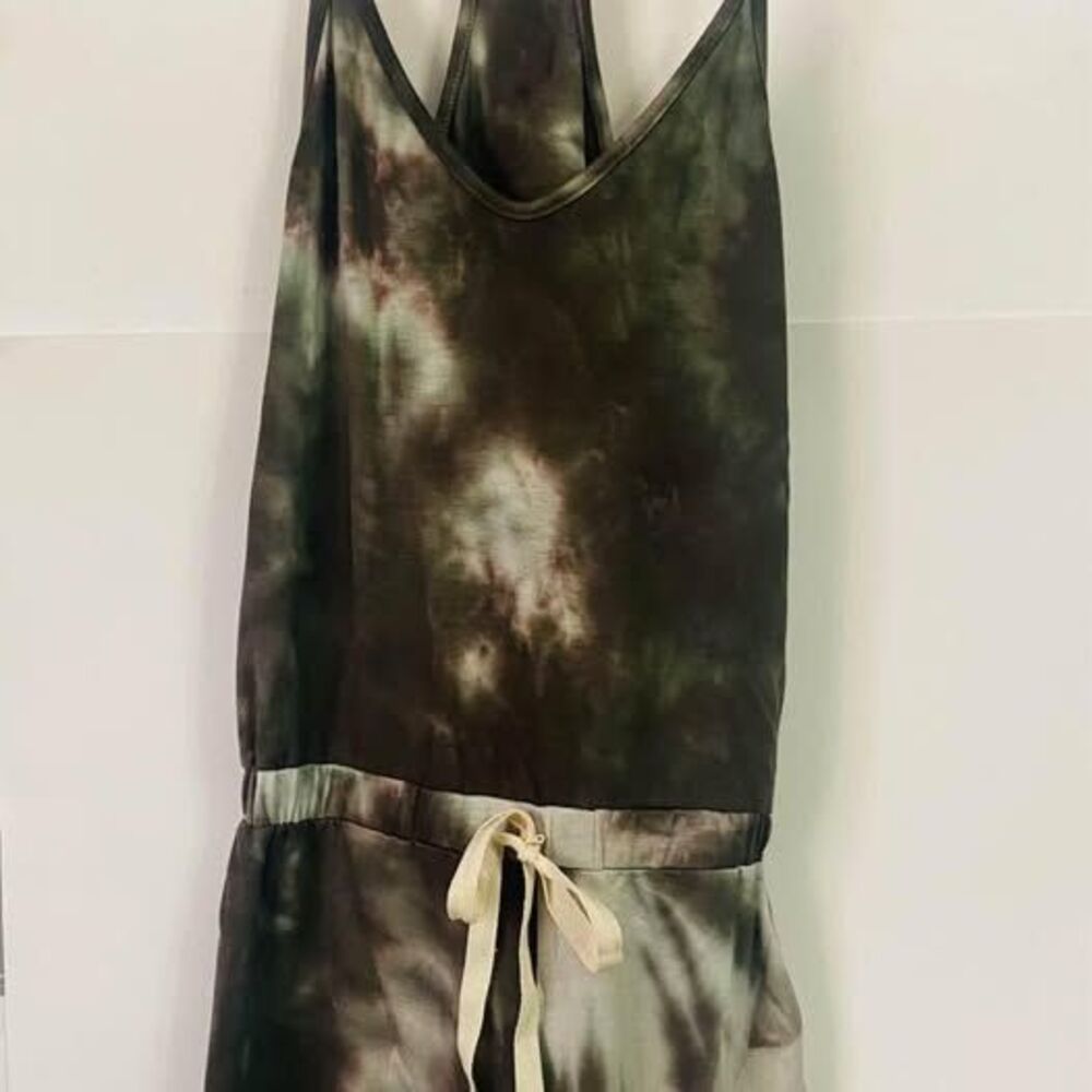 New Women's Green Tie Die Shorts Romper Small